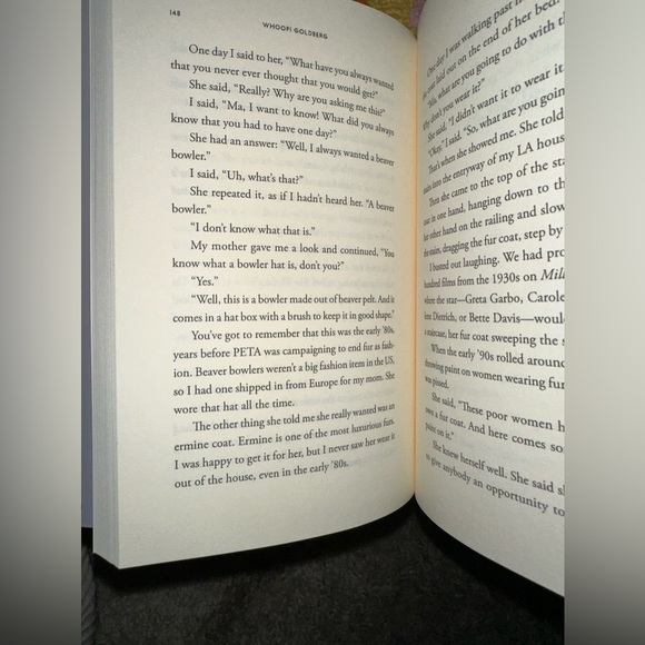 “Bits and Pieces: My Mother, My Brother, and Me”Whoopi Goldberg Signed - Picture 4 of 5